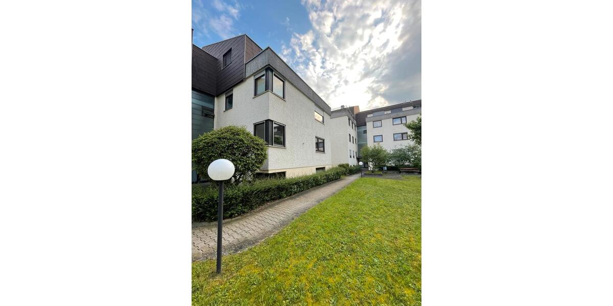 Erdgeschoßwohnung Ludwigsburg Hoheneck - 3 Zimmer, 74 m&sup2;, 1.550&euro; | Angebot:25641342