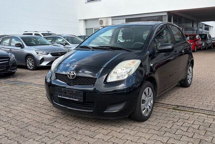 Toyota Yaris 125.382 km 2.995 &euro; Stuttgart 70597