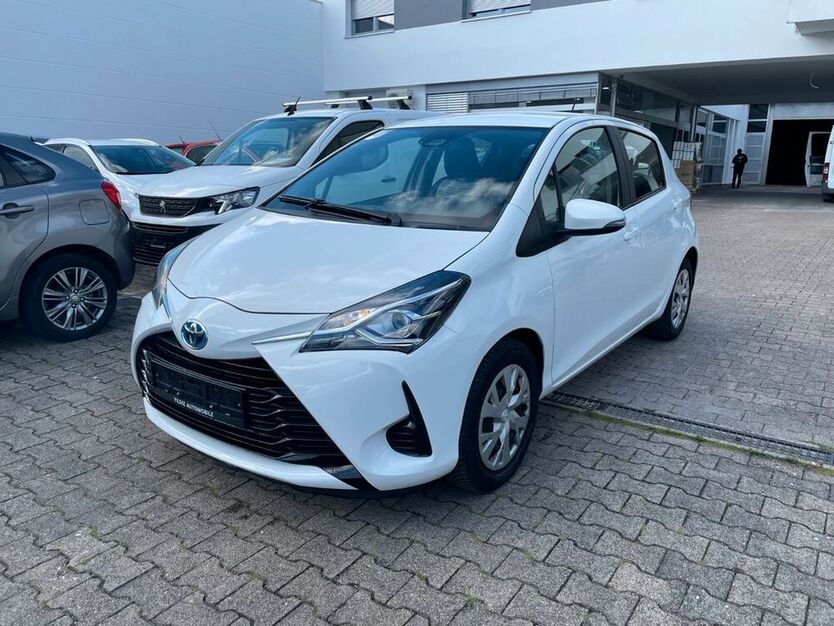 Yaris