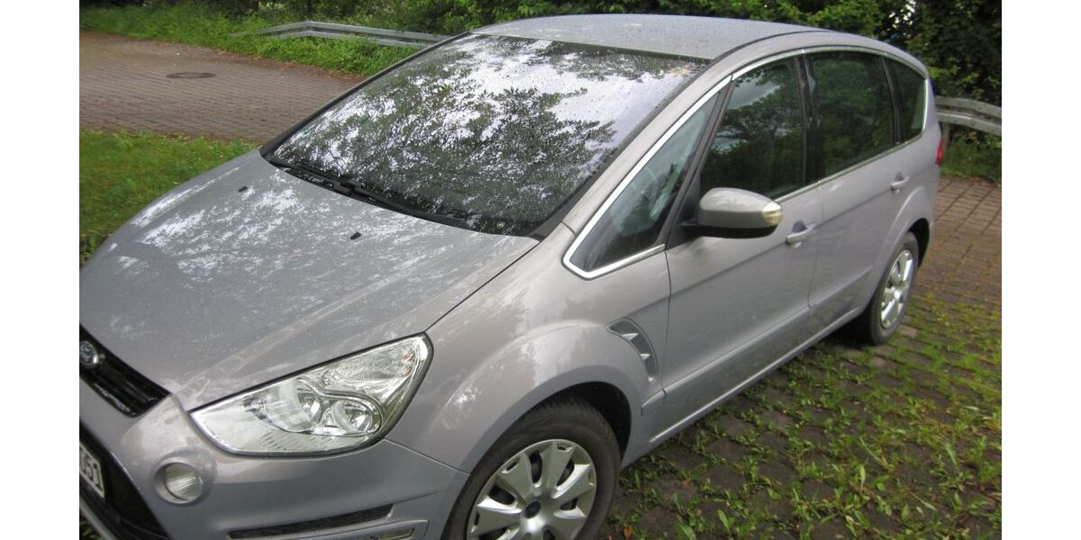 Ford S-Max 208.482 km 5.800 &euro; Remseck am Neckar 71686