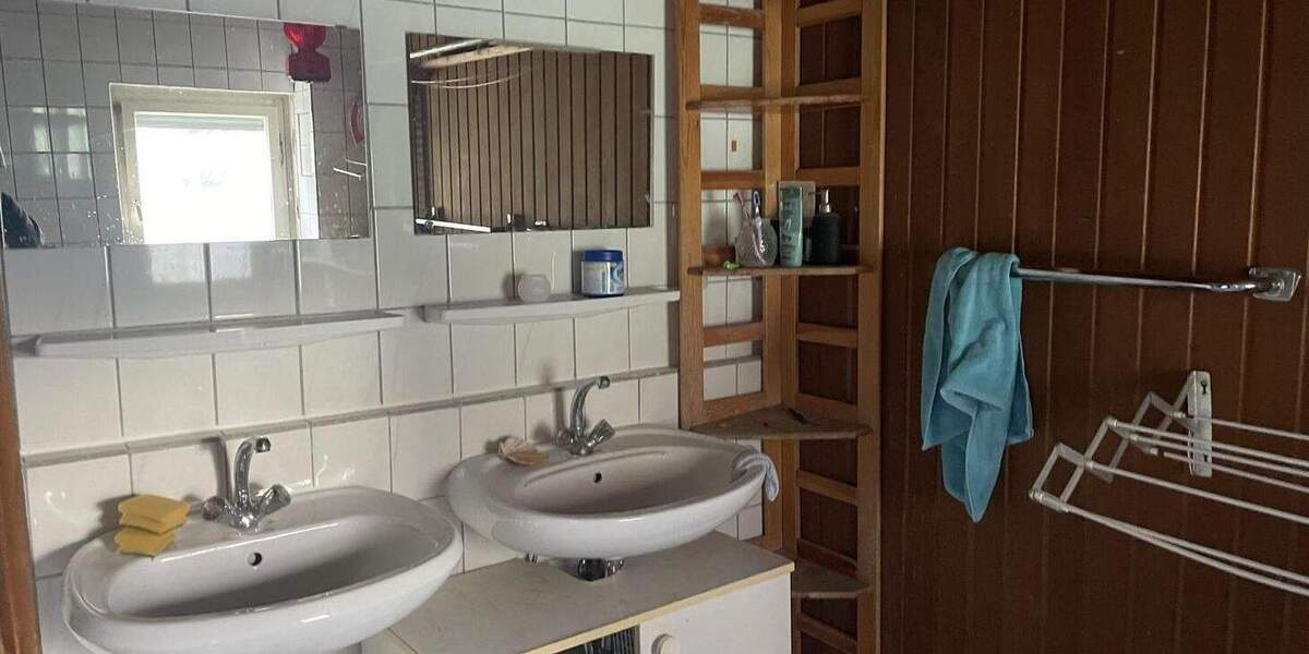 Mehrfamilienhaus, Wohnhaus Ludwigsburg Eglosheim - 1 Zimmer, 230 m&sup2;, 279.000&euro; | Angebot:25707628