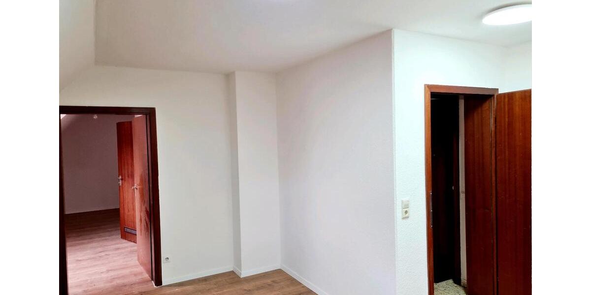 Dachgeschoßwohnung Ostfildern - 2 Zimmer, 45 m&sup2;, 730&euro; | Angebot:26454709