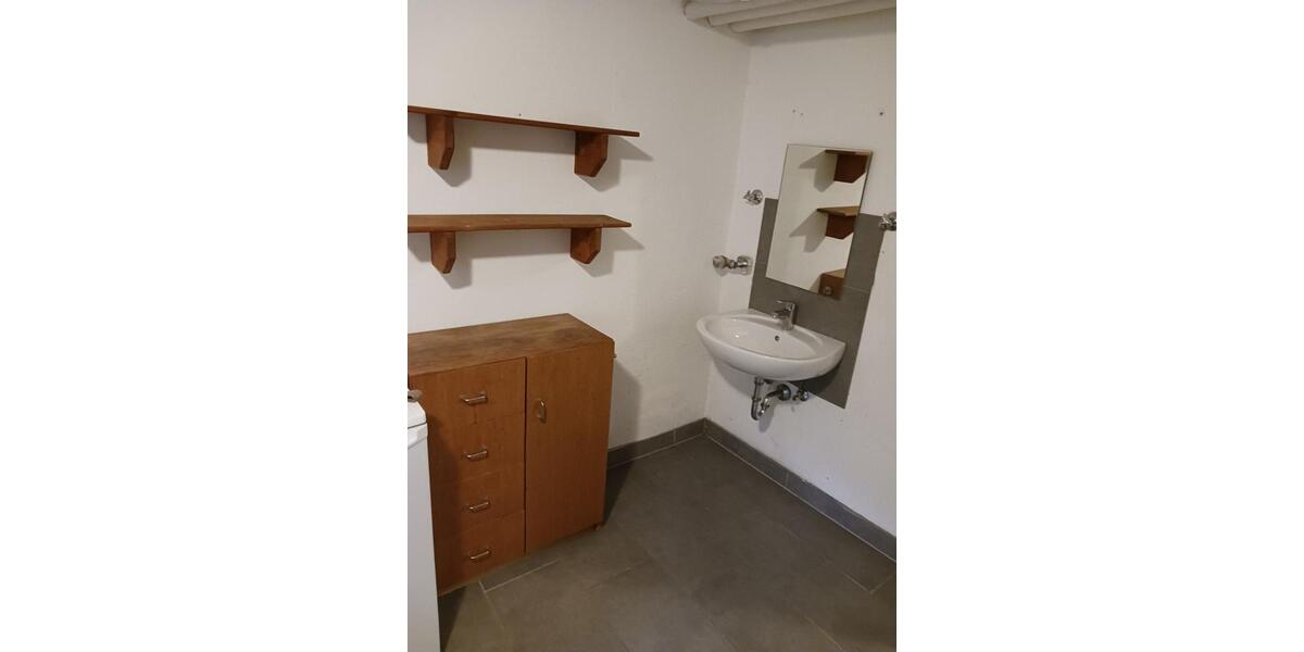 Etagenwohnung Renningen - 1 Zimmer, 25 m&sup2;, 390&euro; | Angebot:26091638
