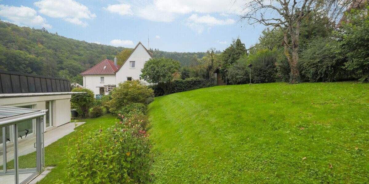 Einfamilienhaus Pforzheim Dillweißenstein - 6 Zimmer, 156 m&sup2;, 640.000&euro; | Angebot:24906961