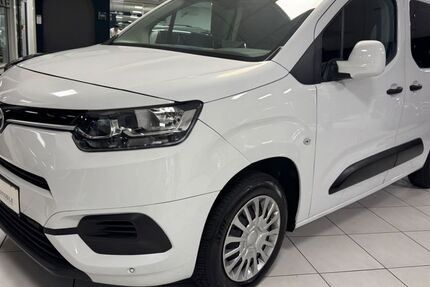 Toyota Proace City 7.000 km 18.587 &euro; Pforzheim 75179