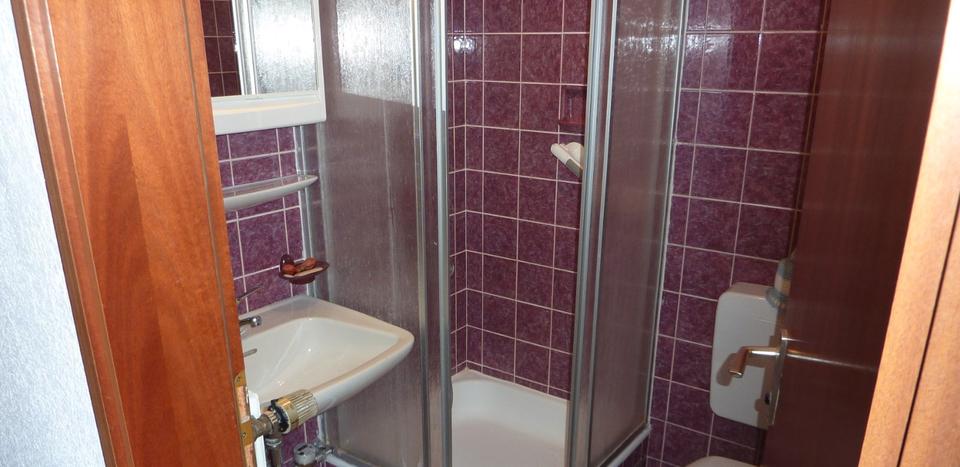 Reihenhaus Leonberg - 6 Zimmer, 156 m&sup2;, 2.000&euro; | Angebot:27617781