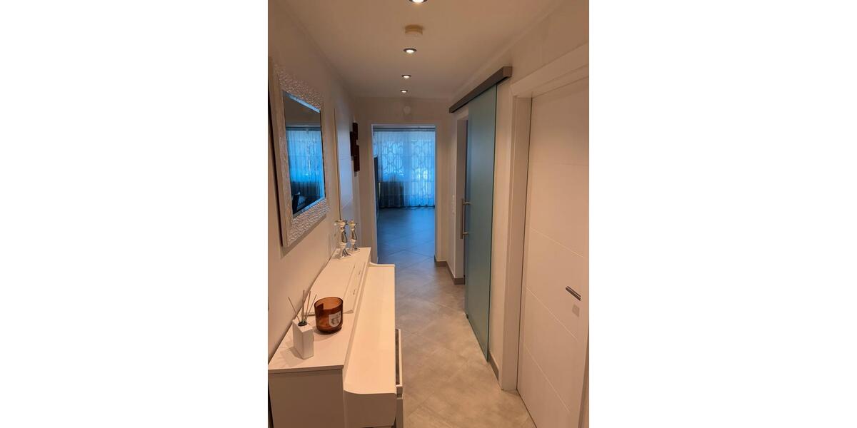Etagenwohnung Leonberg - 2.5 Zimmer, 59 m&sup2;, 315.000&euro; | Angebot:26631551