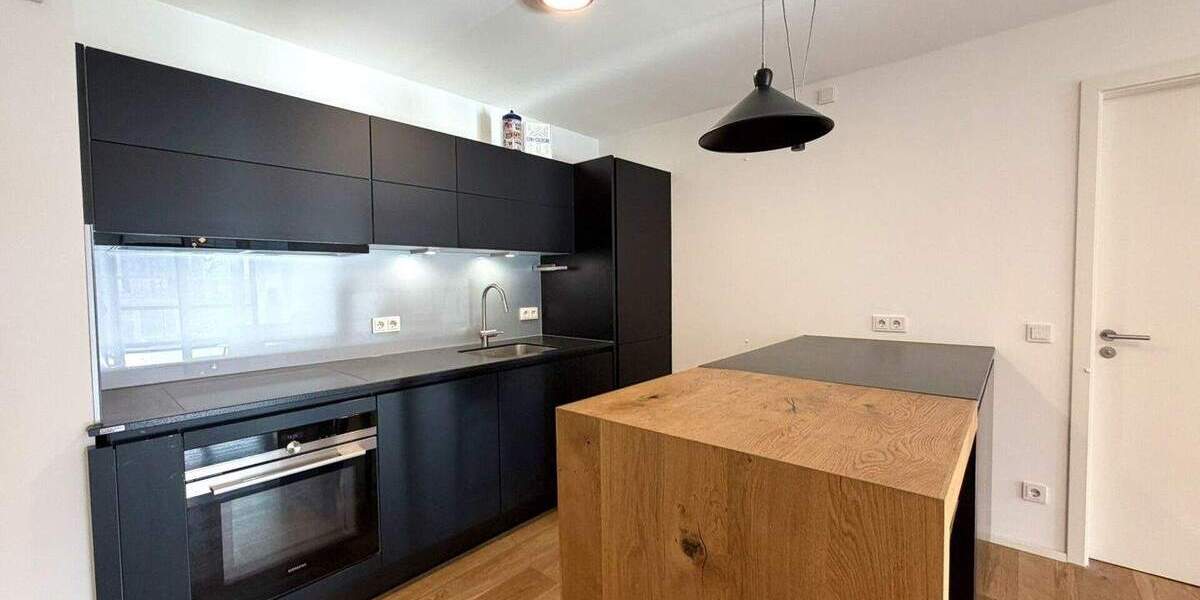 Etagenwohnung Stuttgart Stuttgart-Nord Nord - 2 Zimmer, 70 m&sup2;, 1.450&euro; | Angebot:24875021