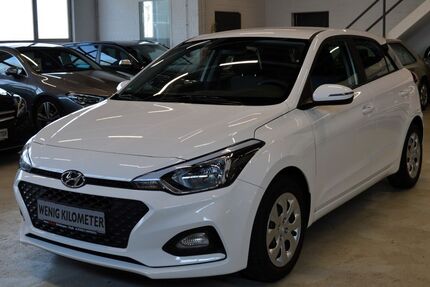 Hyundai i20 31.055 km 12.200 &euro; Böblingen 71034