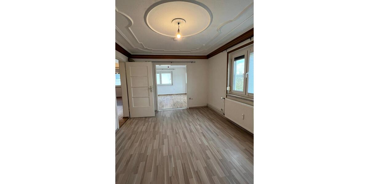 Etagenwohnung Pforzheim Eutingen - 3 Zimmer, 80 m&sup2;, 650&euro; | Angebot:25980516