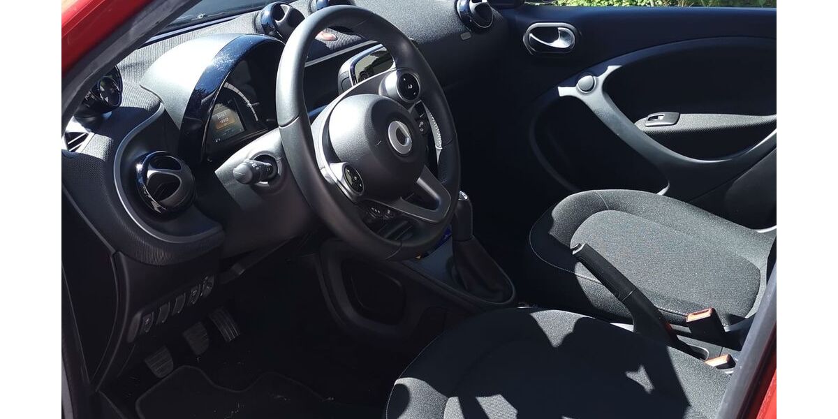 Smart ForFour 15.200 km 11.900 &euro; Sindelfingen 71069