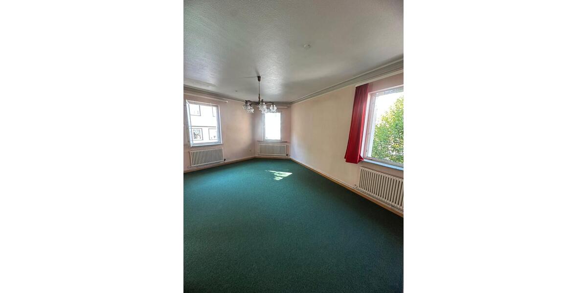 Etagenwohnung Leonberg - 4 Zimmer, 93 m&sup2;, 1.322&euro; | Angebot:27601229