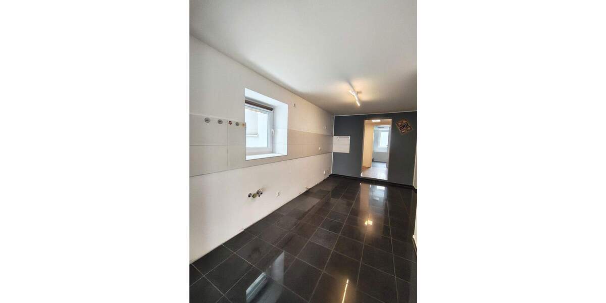 Etagenwohnung Reutlingen Rommelsbach - 3 Zimmer, 90 m&sup2;, 375.000&euro; | Angebot:24776222