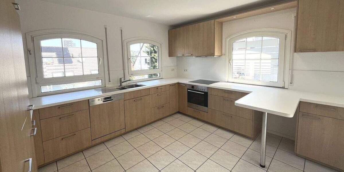 Einfamilienhaus Stuttgart Nord - 7 Zimmer, 242 m&sup2;, 1.690.000&euro; | Angebot:24696329