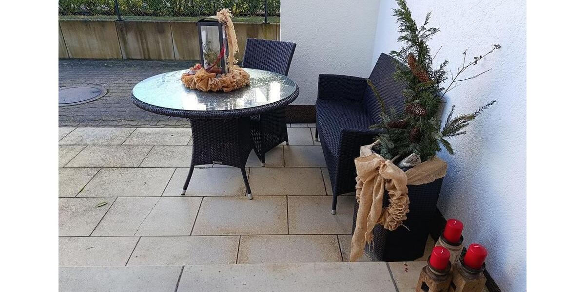 Erdgeschoßwohnung Pforzheim Dillweißenstein - 2 Zimmer, 62 m&sup2;, 700&euro; | Angebot:27591648