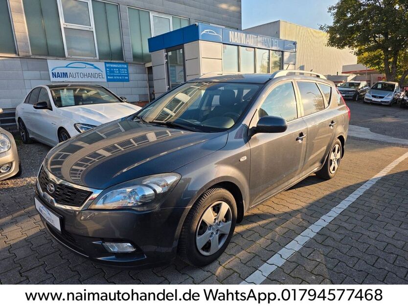 Kia ceed Sportswagon 168.000 km 3.750 € Reutlingen 72766