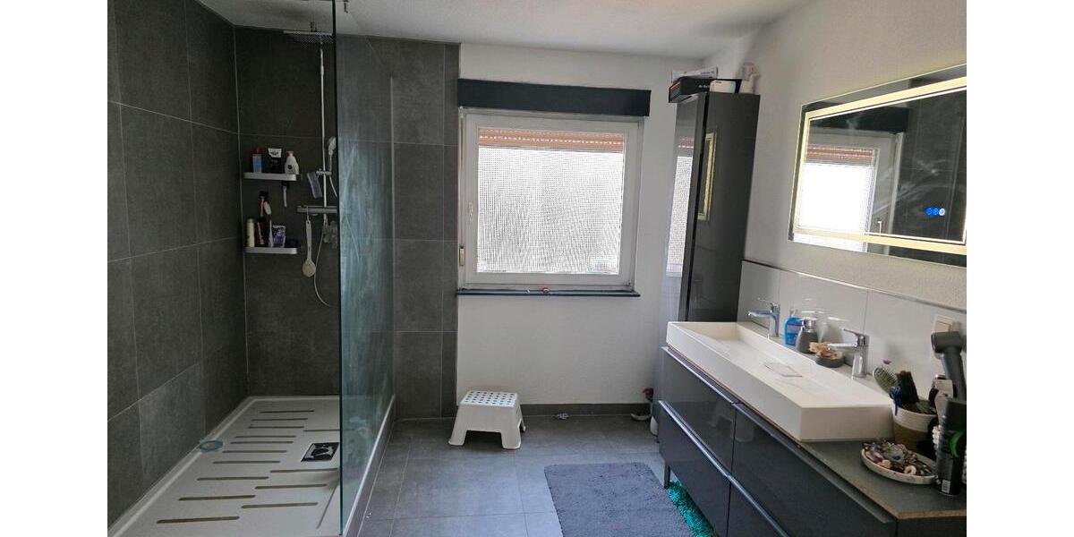 Einfamilienhaus Nufringen - 6 Zimmer, 163 m&sup2;, 2.200&euro; | Angebot:24640353