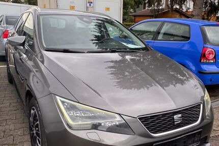 Seat Leon 88.750 km 11.300 &euro; Esslingen am Neckar 73732