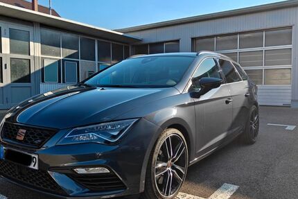 Seat Leon 52.500 km 25.999 &euro; Grafenberg 72661