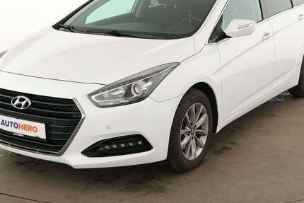 Hyundai i40 104.936 km 12.990 &euro; Stuttgart 70195