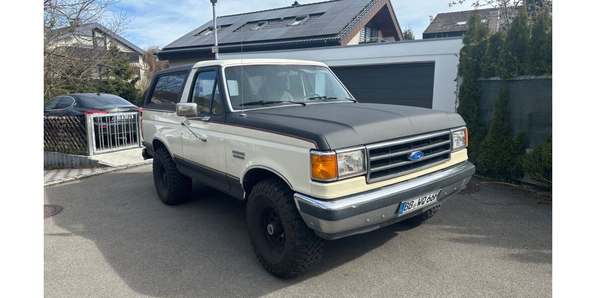 Ford Bronco 130.000 km 22.900 &euro; Böblingen 71032