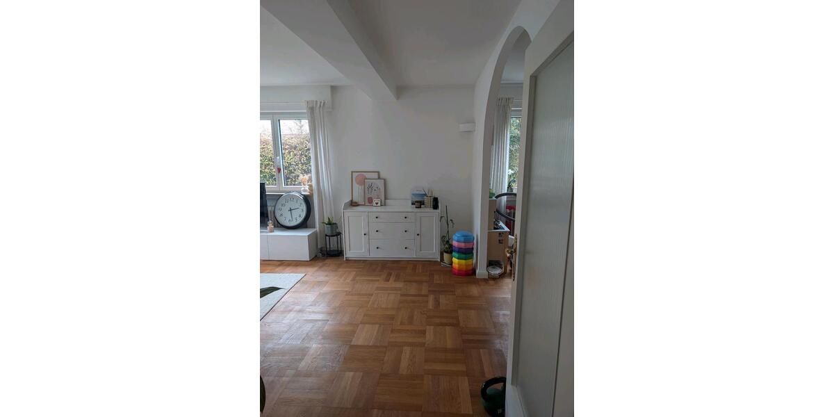 Etagenwohnung Stuttgart Botnang - 3 Zimmer, 76 m&sup2;, 375.000&euro; | Angebot:24704825