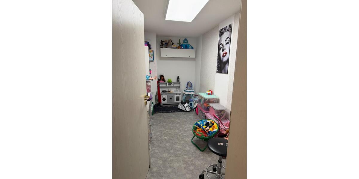 Etagenwohnung Reutlingen Reutlingen-Betzingen - 4.5 Zimmer, 126 m&sup2;, 365.000&euro; | Angebot:25943098