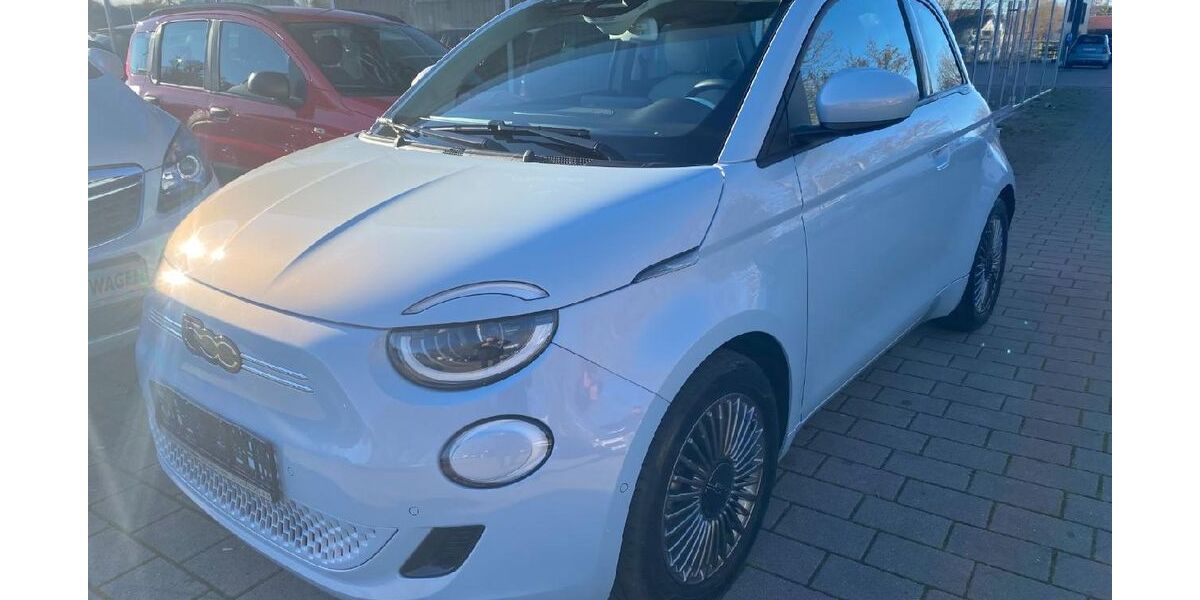 Fiat 500e 38.516 km 16.900 &euro; Böblingen 71034