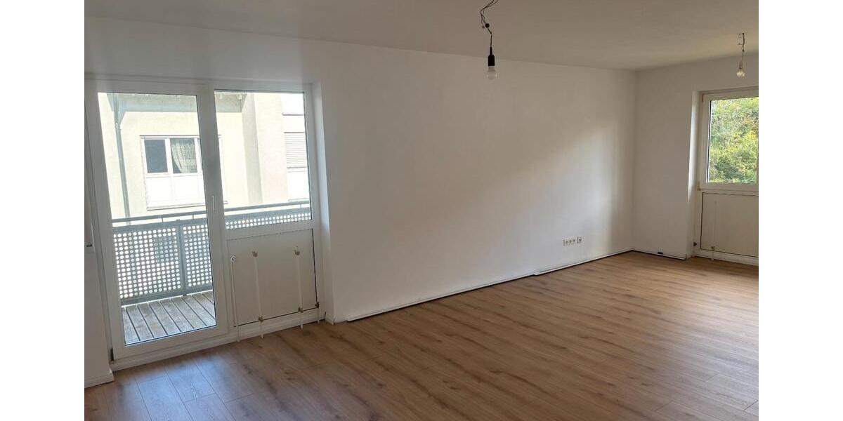 Etagenwohnung Esslingen am Neckar Oberesslingen - 2.5 Zimmer, 62 m&sup2;, 880&euro; | Angebot:27580465