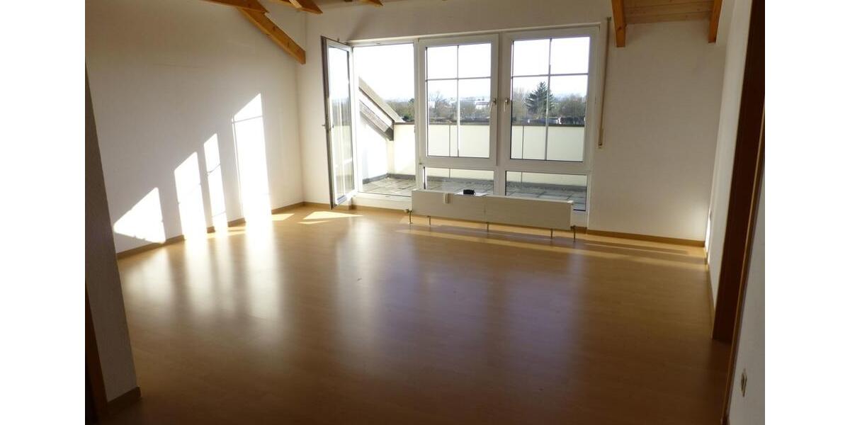 Dachgeschoßwohnung Ludwigsburg Pflugfelden - 2 Zimmer, 69 m&sup2;, 990&euro; | Angebot:25807496