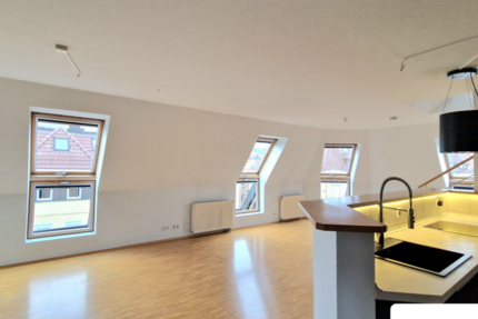 Wohnung zum Mieten in Stuttgart 1.642 € 108 m² 3 zimmer