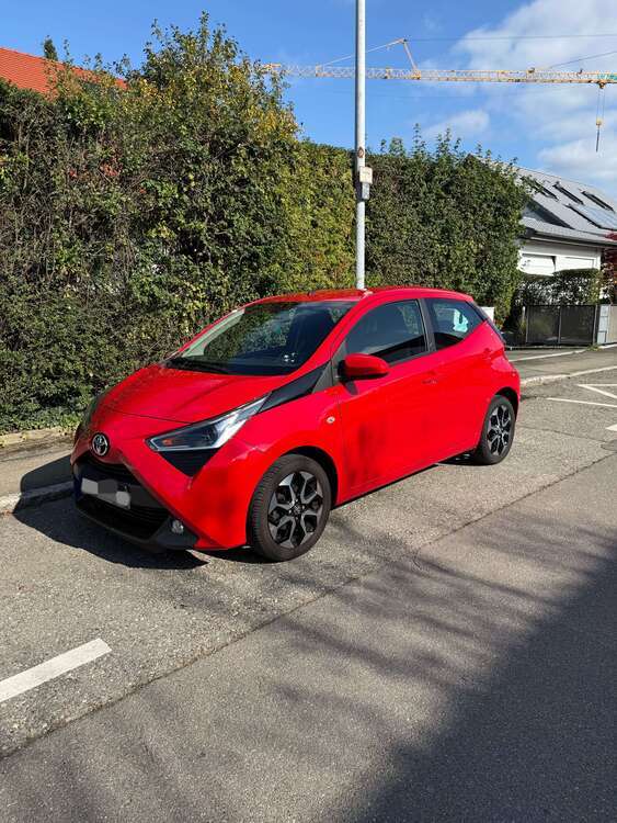 Toyota Aygo 53.000 km 11.700 € Reutlingen 72764