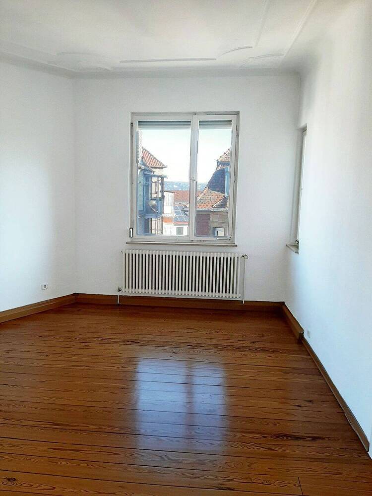 Stuttgart-West: Familienfreundliche 4-Zimmer-Wohnung im Altbaujuwel