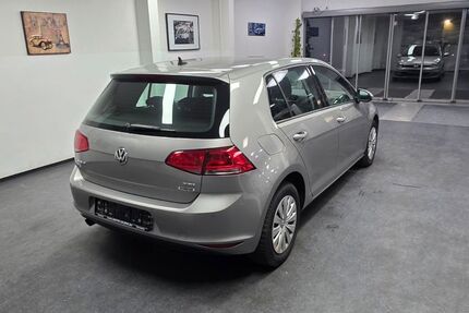 VW Golf 150.000 km 7.990 &euro; Asperg/Ludwigsburg bei Stuttgart 71679