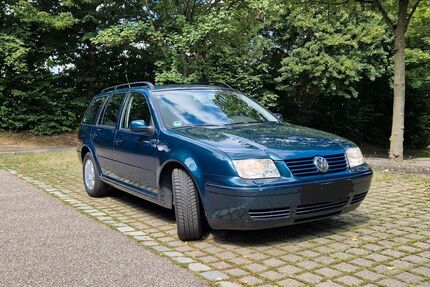 VW Bora 138.600 km 4.399 € Êsslingen 73733
