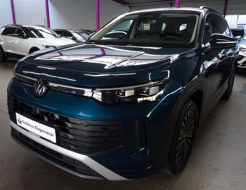 VW Tayron 25.600 km 42.849 € Holzgerlingen bei Stuttgart 71088