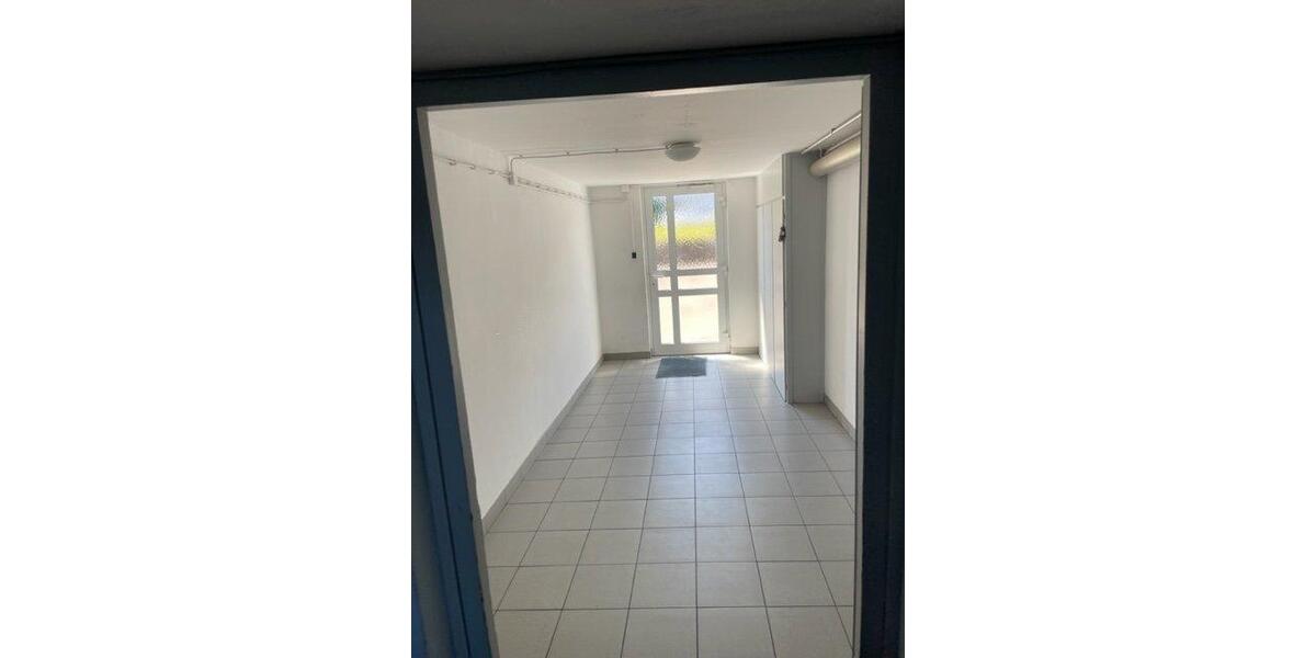 Etagenwohnung Ammerbuch - 3 Zimmer, 78 m&sup2;, 180.000&euro; | Angebot:26194697