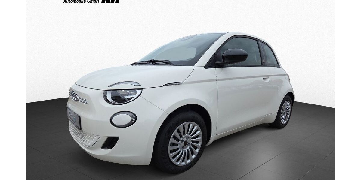 Fiat 500e 2.000 km 30.990 &euro; Pforzheim 75179