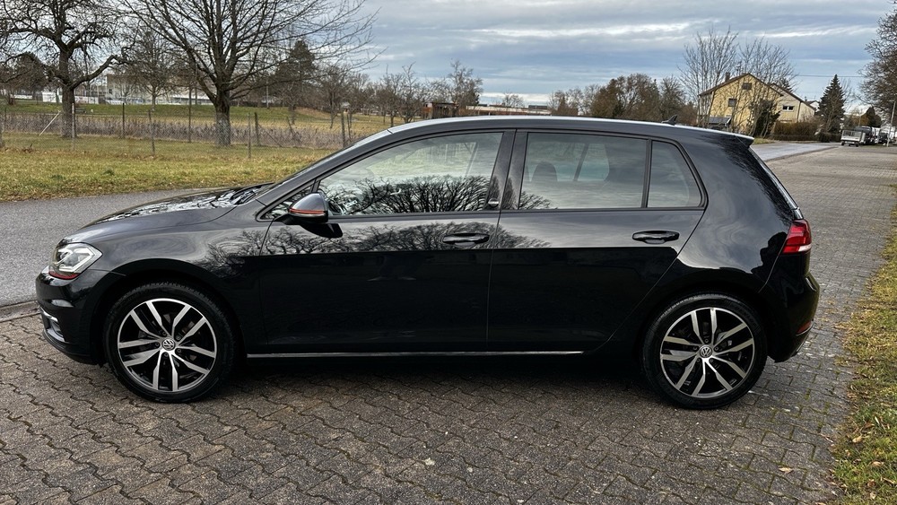 VW Golf 105.000 km 11.500 &euro; Stuttgart 70173