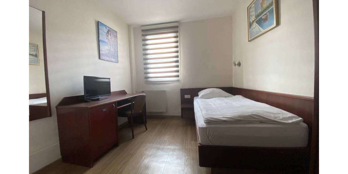 Mehrfamilienhaus, Wohnhaus Stuttgart Untertürkheim - 1 Zimmer, 413 m&sup2;, 1.025.000&euro; | Angebot:25940060