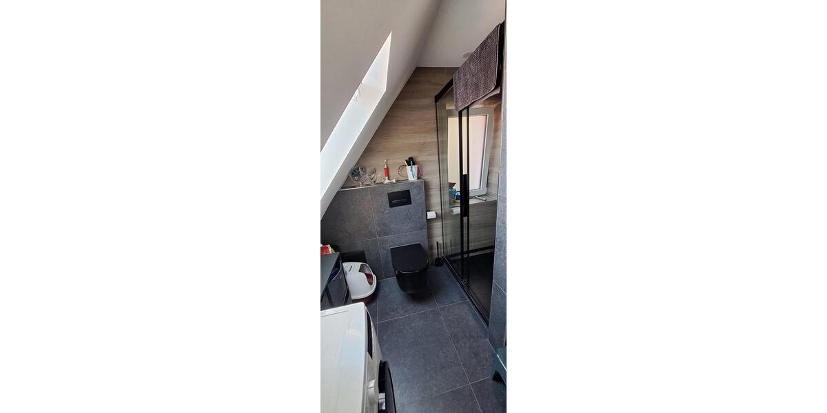Dachgeschoßwohnung Rottenburg am Neckar - 3 Zimmer, 50 m&sup2;, 875&euro; | Angebot:26226342
