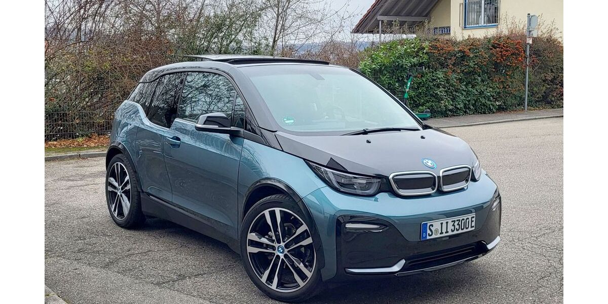 BMW i3 17.500 km 22.900 &euro; Stuttgart 70180
