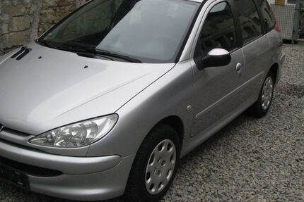 Peugeot 206 215.000 km 1.850 € herrenberg 71083