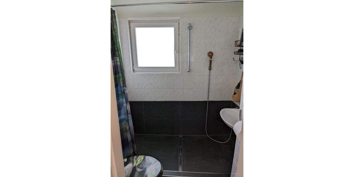 Doppelhaushälfte Stuttgart Weilimdorf - 8 Zimmer, 177 m&sup2;, 598.000&euro; | Angebot:25724263