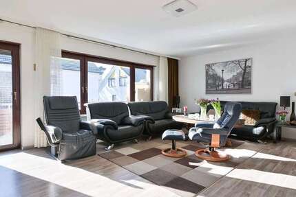 Wohnung Leonberg - 4.5 Zimmer, 125 m&sup2;, 349.000&euro; | Angebot:27477017