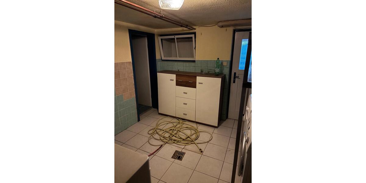 Reihenhaus Reutlingen Orschel-Hagen - 5 Zimmer, 176 m&sup2;, 1.500&euro; | Angebot:24453091