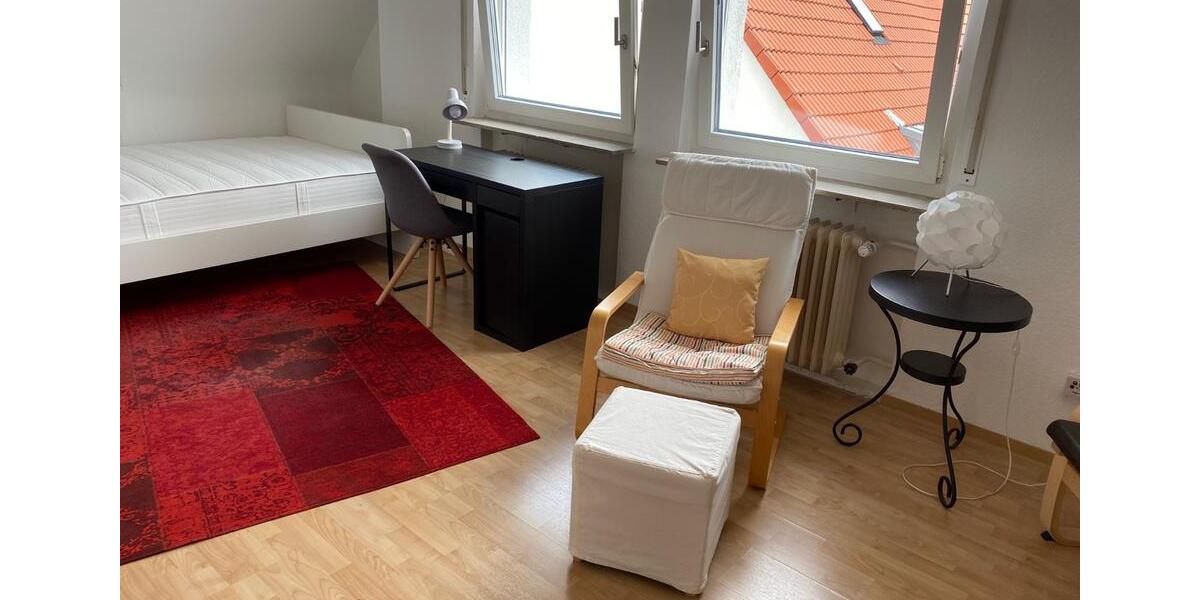Dachgeschoßwohnung Ludwigsburg Pflugfelden - 1.5 Zimmer, 31 m&sup2;, 620&euro; | Angebot:27601247