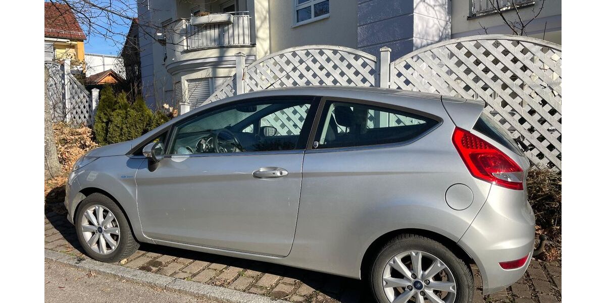 Ford Fiesta 107.000 km 2.800 &euro; Filderstadt 70794