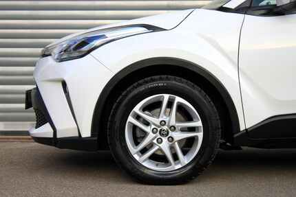 Toyota C-HR 84.250 km 16.500 &euro; Sindelfingen 71065