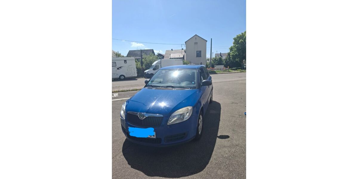 Skoda Fabia 156.000 km 1.990 &euro; Renningen 71272
